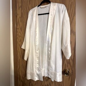 Victoria Secret Gold Label Vintage Short Robe with Tie Belt. Jacquard Design. 🎁🤗